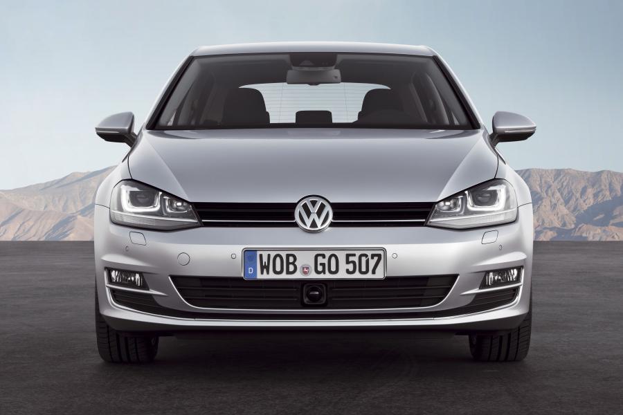  Volkswagen Golf TSI BlueMotion 2012 года  (фото 11 из 33)